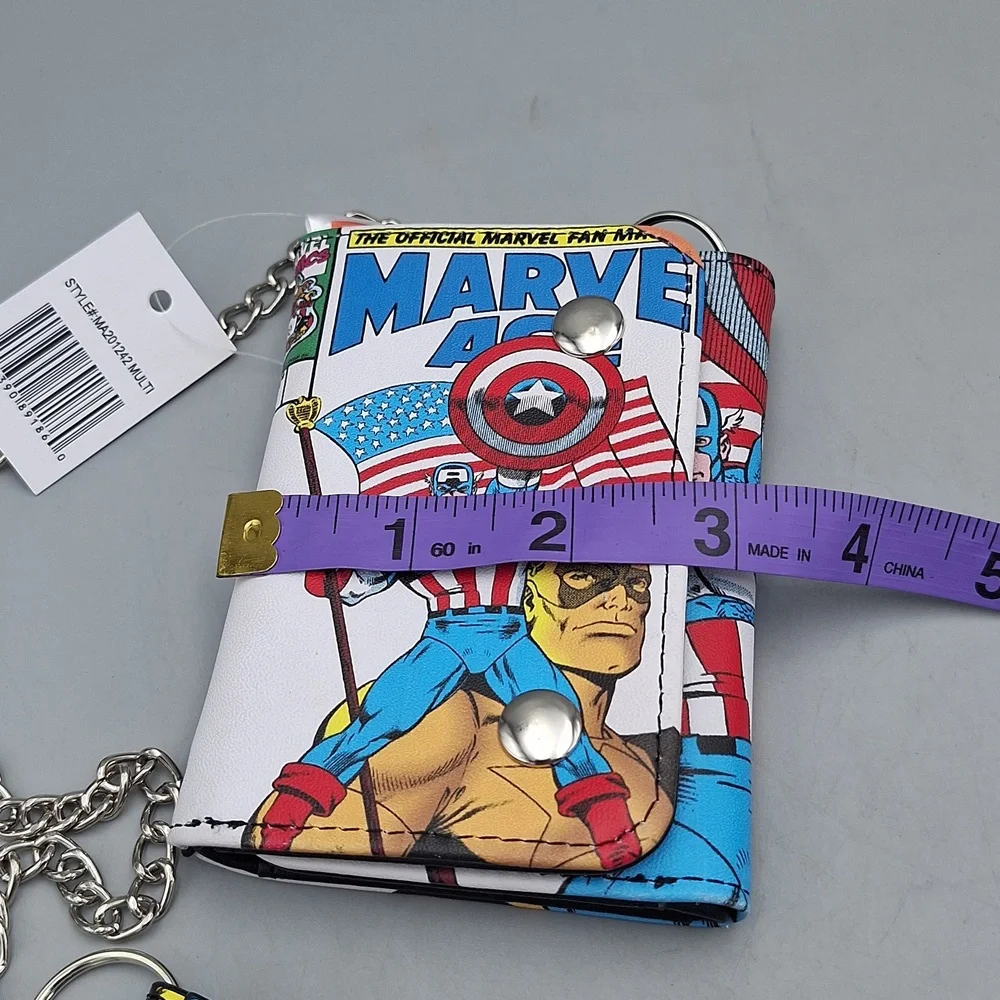 Captain America Wallet With Chain NWT